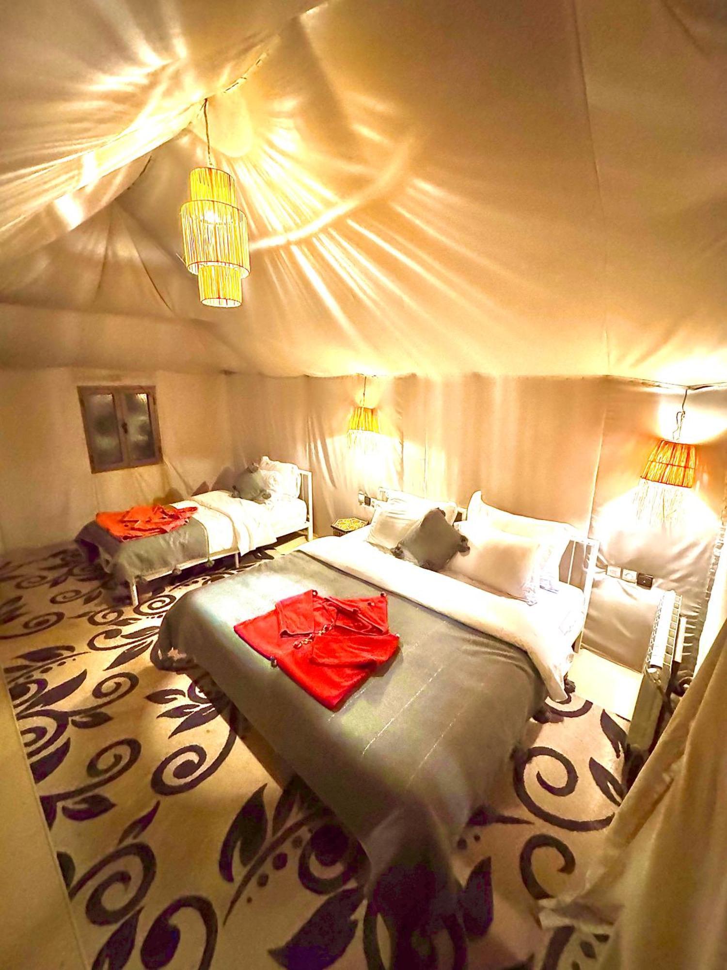 Willa Sahara Vibes Luxury Camp Merzouga Zewnętrze zdjęcie